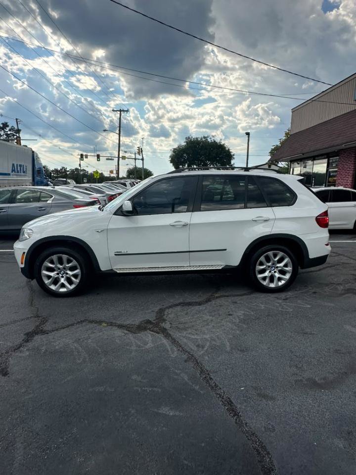 Used 2013 BMW X5 xDrive35i w/ Convenience Pkg AWD/4WD image 2