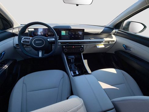 New 2026 Hyundai Tucson SEL image 16