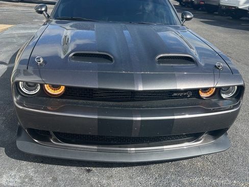 Used 2021 Dodge Challenger SRT Hellcat Redeye image 9