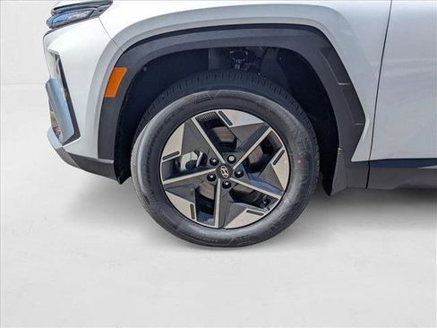 New 2025 Hyundai Tucson SEL image 10