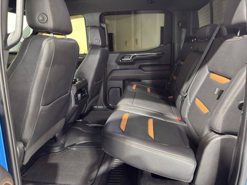 Used 2022 GMC Sierra 1500 AT4 w/ AT4 Premium Package AWD/4WD image 25