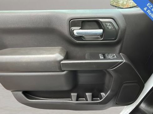 Used 2023 GMC Sierra 1500 Pro w/ Pro Value Package image 17