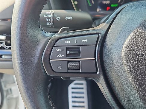 Used 2025 Honda Accord Sport image 23