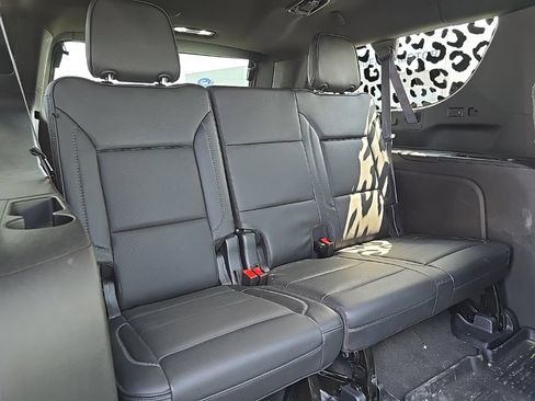 Used 2022 GMC Yukon XL Denali w/ Denali Ultimate Package AWD/4WD image 43