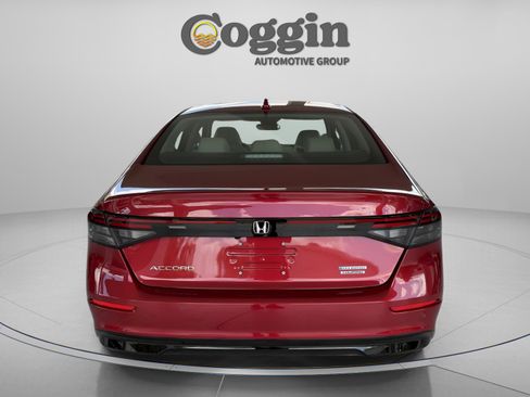 New 2026 Honda Accord Touring image 4