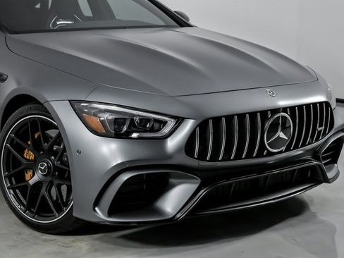 Used 2019 Mercedes-Benz AMG GT 63 image 3