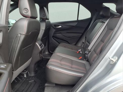 Used 2024 Chevrolet Equinox RS AWD/4WD image 16