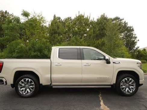 New 2026 GMC Sierra 1500 Denali w/ Denali Reserve Package AWD/4WD image 2