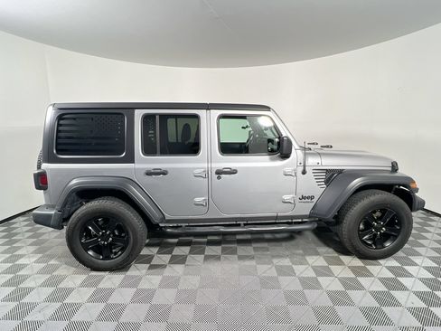 Used 2020 Jeep Wrangler Unlimited Sport AWD/4WD image 2