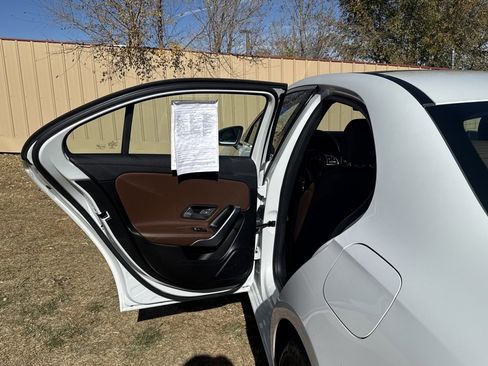 Used 2019 Mercedes-Benz A 220 4MATIC image 19