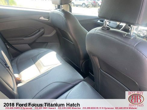 Used 2018 Ford Focus Titanium image 10