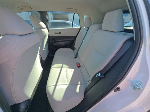 Used 2024 Toyota Corolla Cross L FWD image 9