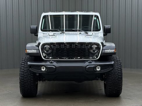 Used 2026 Jeep Wrangler Unlimited Sport AWD/4WD image 8