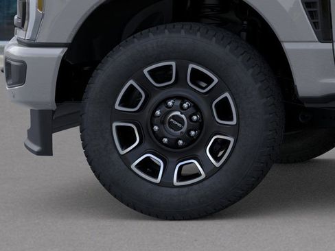 New 2025 Ford F350 Platinum w/ FX4 Off-Road Package image 21