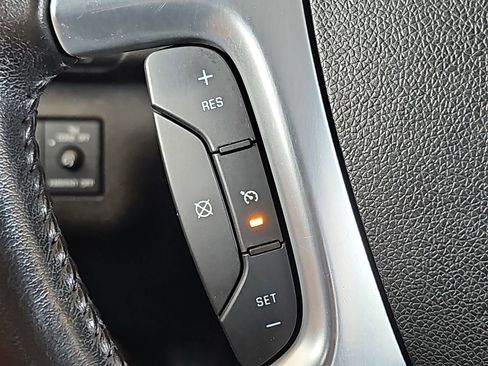 Used 2016 Chevrolet Traverse LT w/ Style and Technology Package AWD/4WD image 23