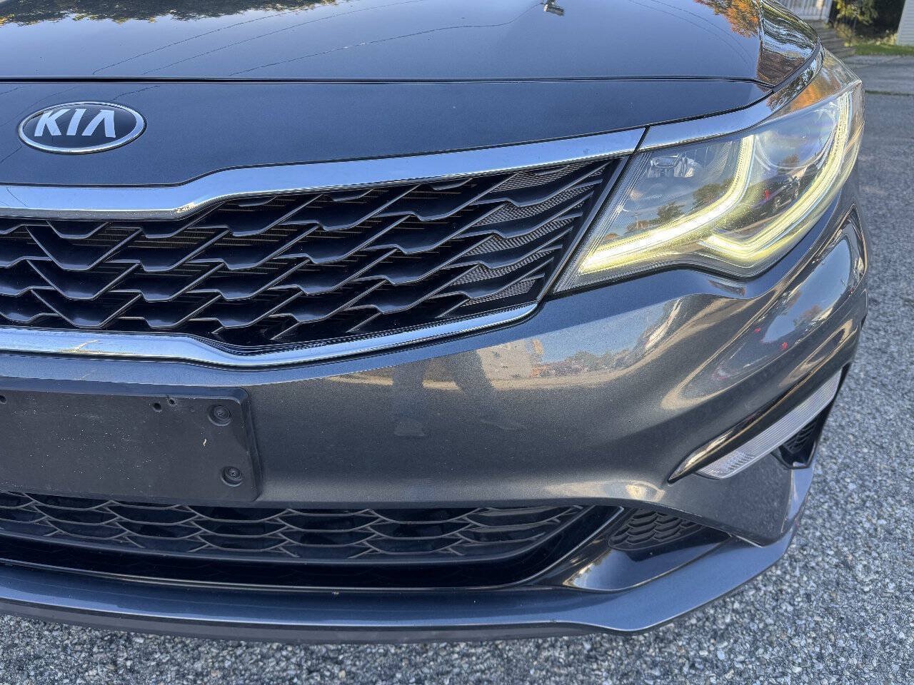 Used 2019 Kia Optima LX FWD image 3