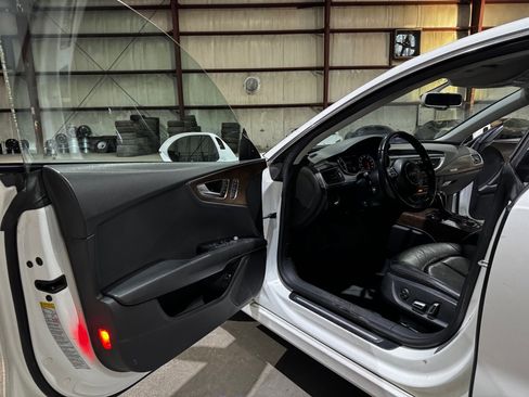 Used 2016 Audi A7 3.0T Premium Plus w/ 20" Wheel & Tire Package image 10