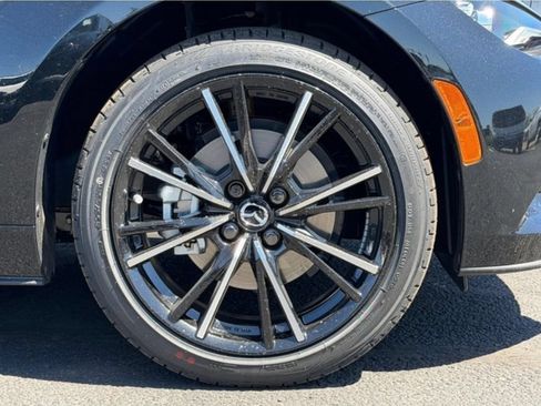 New 2026 MAZDA MX-5 Miata Grand Touring RWD image 9