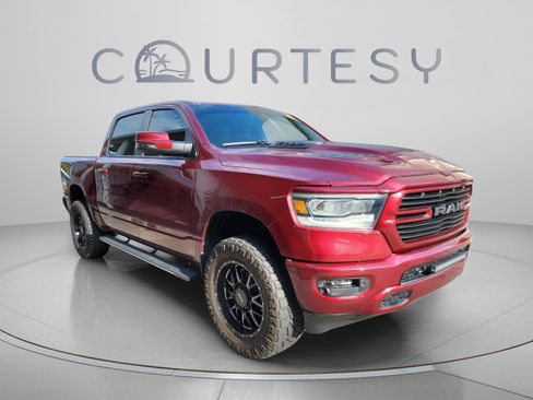 Used 2023 RAM 1500 Laramie AWD/4WD image 4