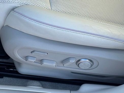 Used 2023 Genesis GV60 Advanced image 22