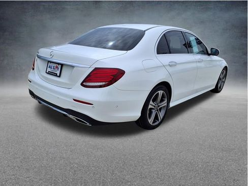 Used 2018 Mercedes-Benz E 300 image 8