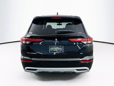 Used 2024 Mitsubishi Outlander SE Black Edition AWD/4WD image 7