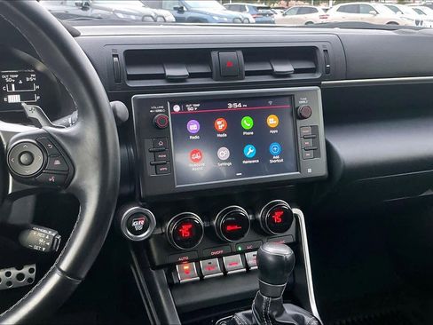 Used 2023 Toyota GR86 Premium image 9