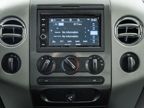 Used 2006 Ford F150 FX4 image 25