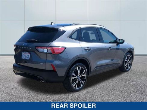 Used 2021 Ford Escape SE FWD image 5