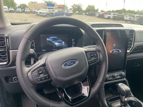 Used 2025 Ford Ranger XLT w/ Equipment Group 301A High AWD/4WD image 18