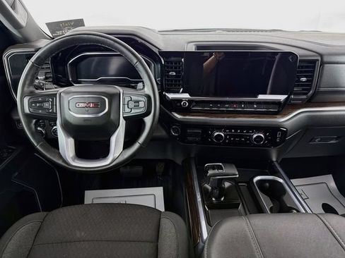 Used 2024 GMC Sierra 1500 Elevation w/ LPO, Elevation Black Package AWD/4WD image 22