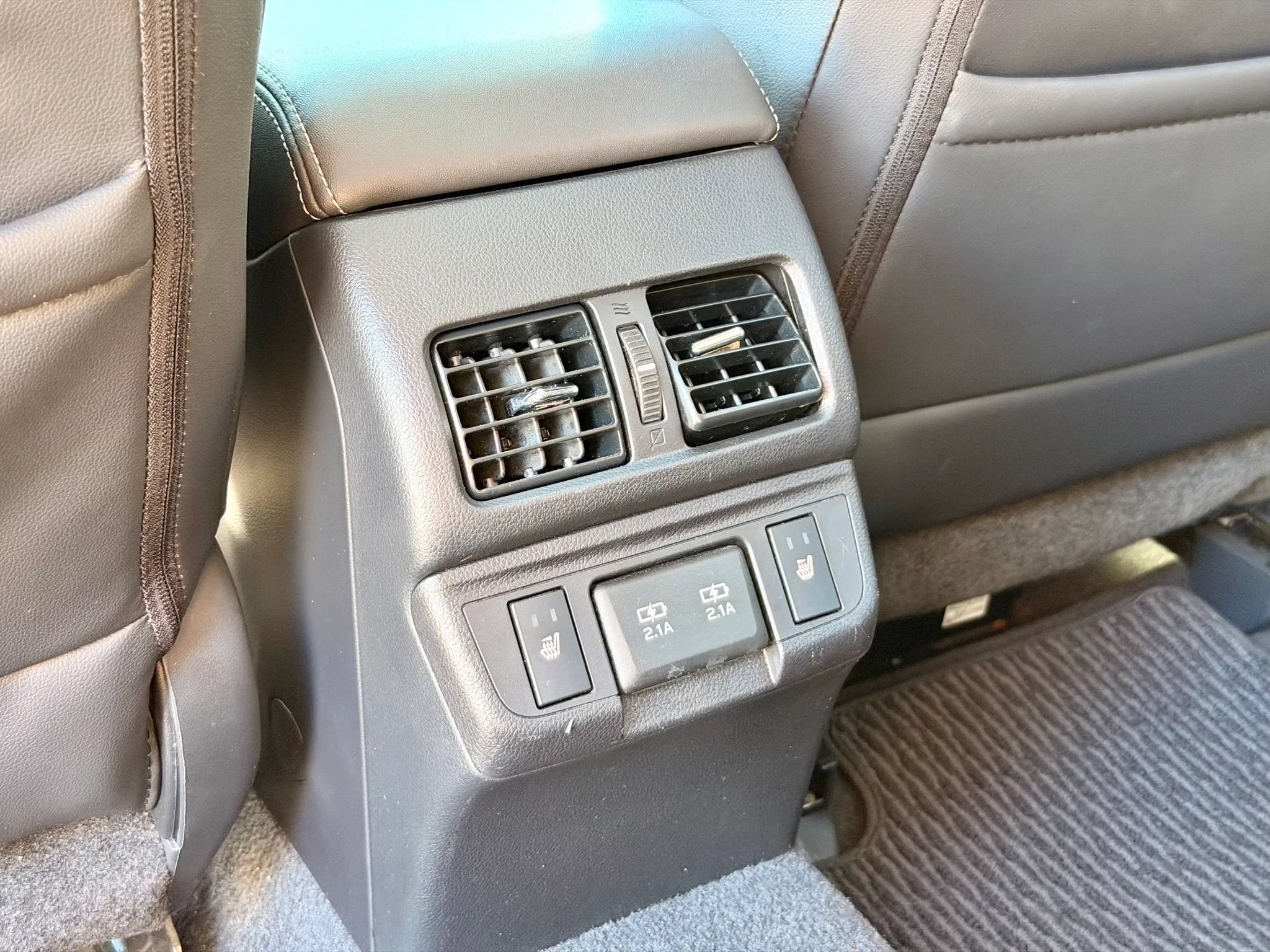 Used 2019 Subaru Outback 2.5i Limited w/ Popular Package #2 AWD/4WD image 29