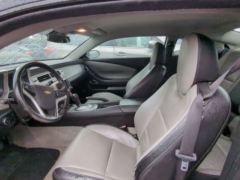 Used 2015 Chevrolet Camaro LT RWD image 6