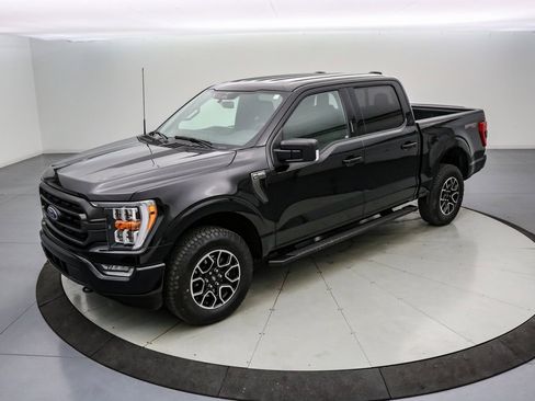 Certified 2023 Ford F150 XLT w/ Equipment Group 302A High image 9