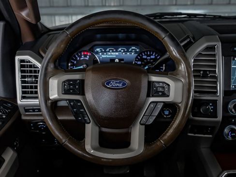 Used 2018 Ford F250 King Ranch w/ King Ranch Ultimate Package image 15