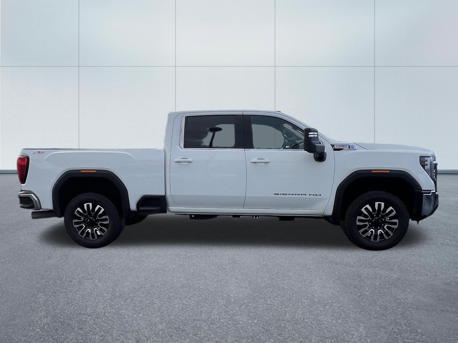 Used 2024 GMC Sierra 3500 SLE w/ SLE Convenience Package AWD/4WD image 7