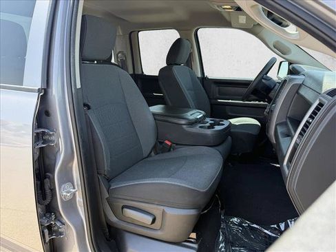 Used 2022 RAM 1500 Tradesman w/ Chrome Plus Package RWD image 13
