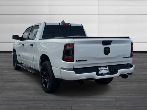 Used 2024 RAM 1500 Laramie AWD/4WD image 7