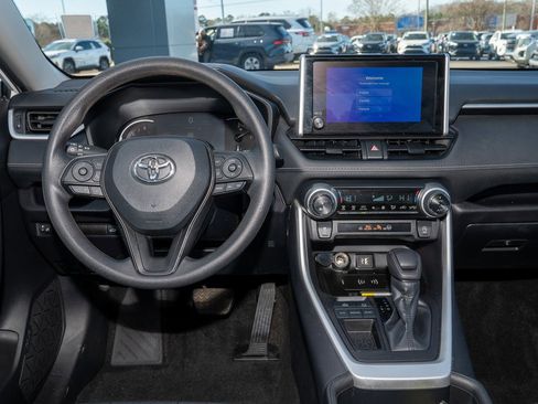 Certified 2024 Toyota RAV4 XLE image 7