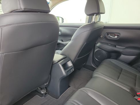 Used 2024 Honda HR-V EX-L image 15
