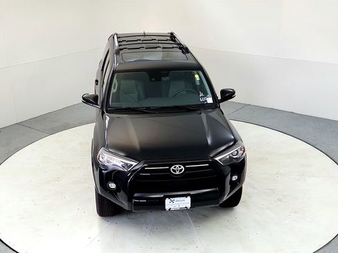 Used 2023 Toyota 4Runner SR5 Premium w/ Moonroof Package AWD/4WD image 14