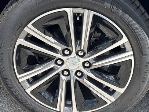 New 2026 Cadillac Lyriq Premium Luxury RWD image 13