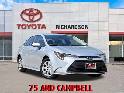 Used 2025 Toyota Corolla LE