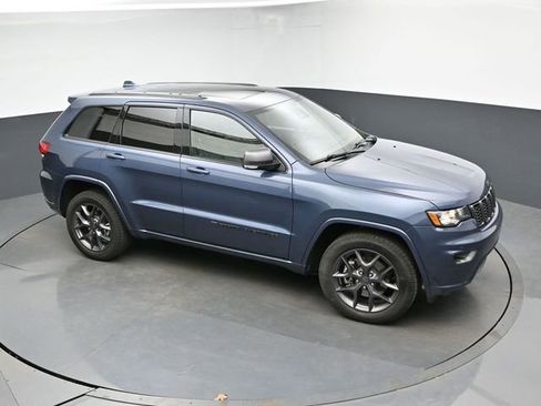 Used 2021 Jeep Grand Cherokee Limited w/ Quick Order Package 28K 80th AWD/4WD image 18