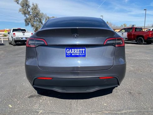 Used 2023 Tesla Model Y Long Range image 20