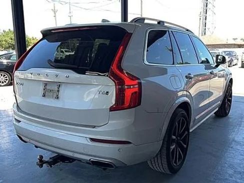 Used 2016 Volvo XC90 T6 Momentum w/ Momentum Plus Package AWD/4WD image 4