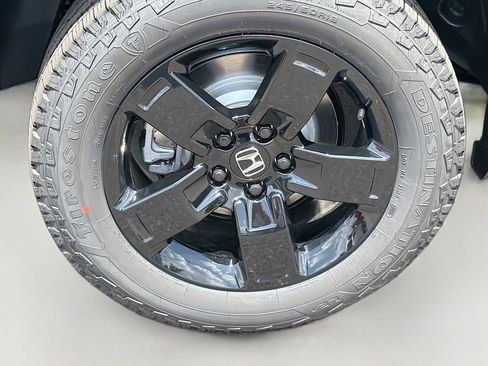 New 2026 Honda Ridgeline Black Edition image 8