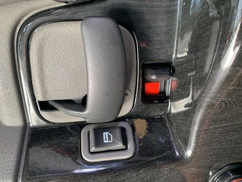 New 2026 Chevrolet Express 2500 w/ Driver Convenience Package RWD image 31