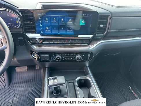 Used 2025 Chevrolet Silverado 1500 LT AWD/4WD image 15