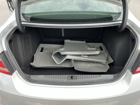 Used 2013 Buick Verano FWD image 21
